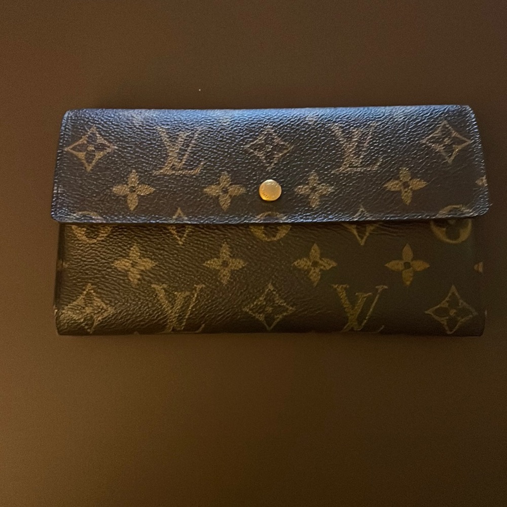 LV wallet